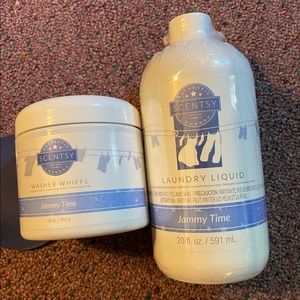 Scentsy Laundry liquid and washer whiffs